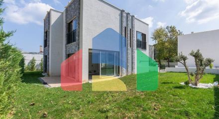 Вилла 3+1 в Стамбуле