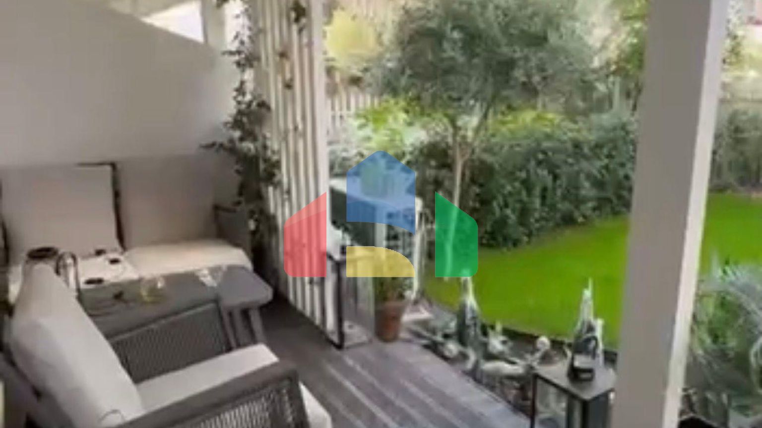 2+1 с собственным двориком, р-н Qerret, 65 м.кв