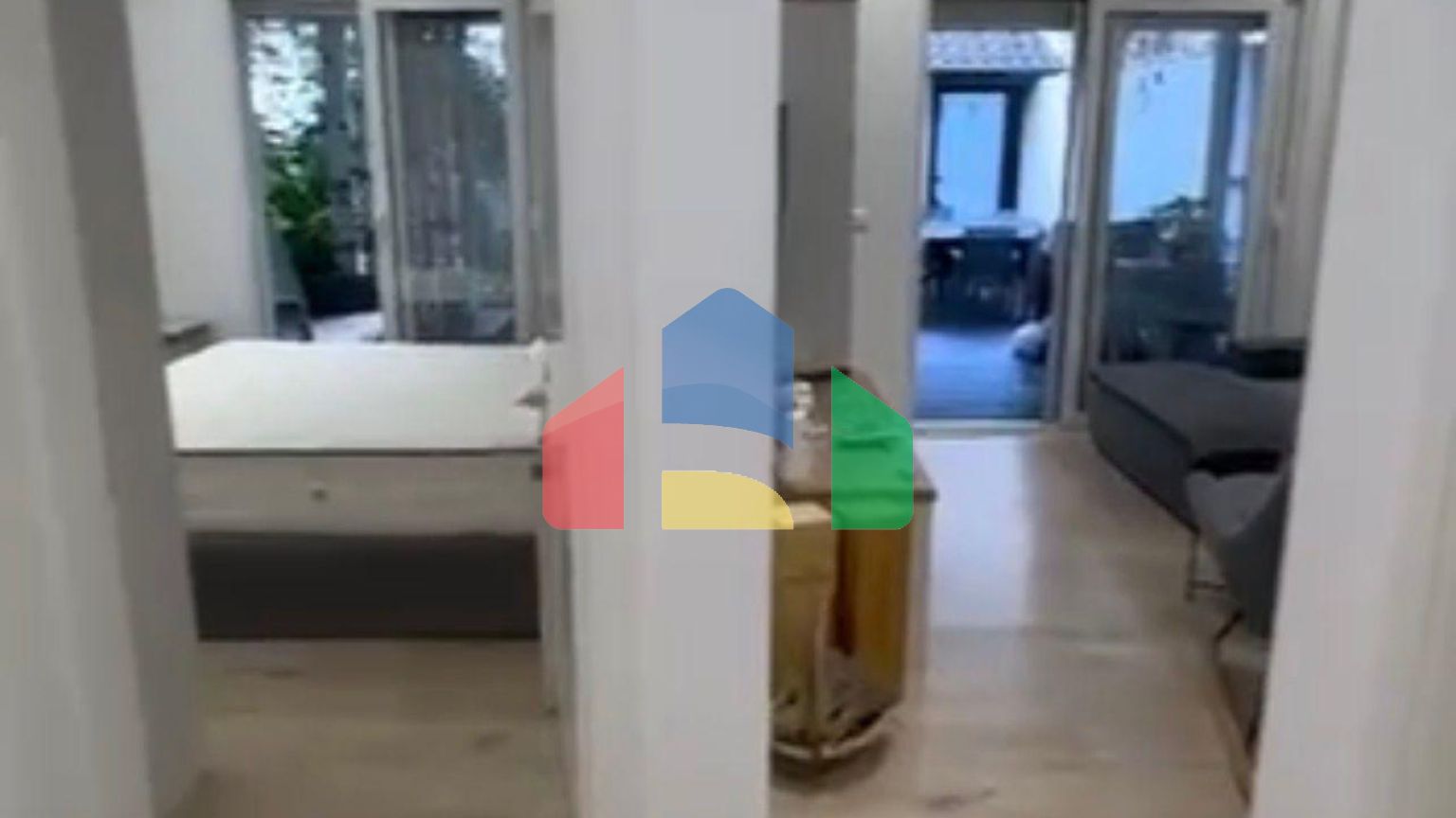 2+1 с собственным двориком, р-н Qerret, 65 м.кв