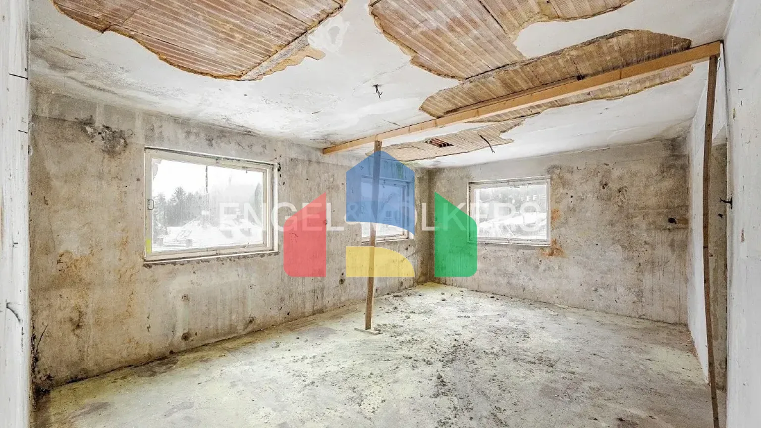 На продажу семейные дома 160 m², земельный участок 429 m²