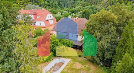 На продажу фермерские здания 300 m²