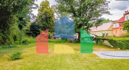 На продажу фермерские здания 300 m²