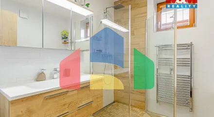 На продажу семейные дома 162 m², земельный участок 381 m²