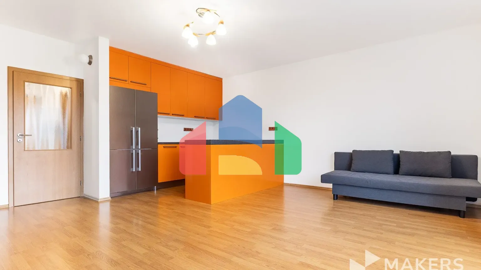 На продажу квартира 1-комн. студия 43 m²