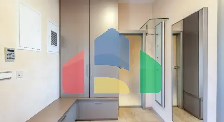 На продажу виллы 323 m², земельный участок 1077 m²