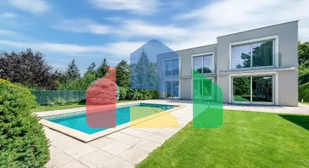 На продажу виллы 323 m², земельный участок 1077 m²