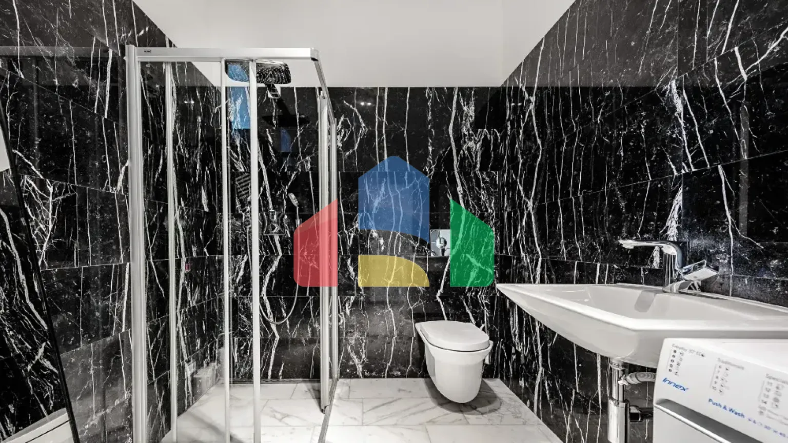 На продажу виллы 323 m², земельный участок 1077 m²