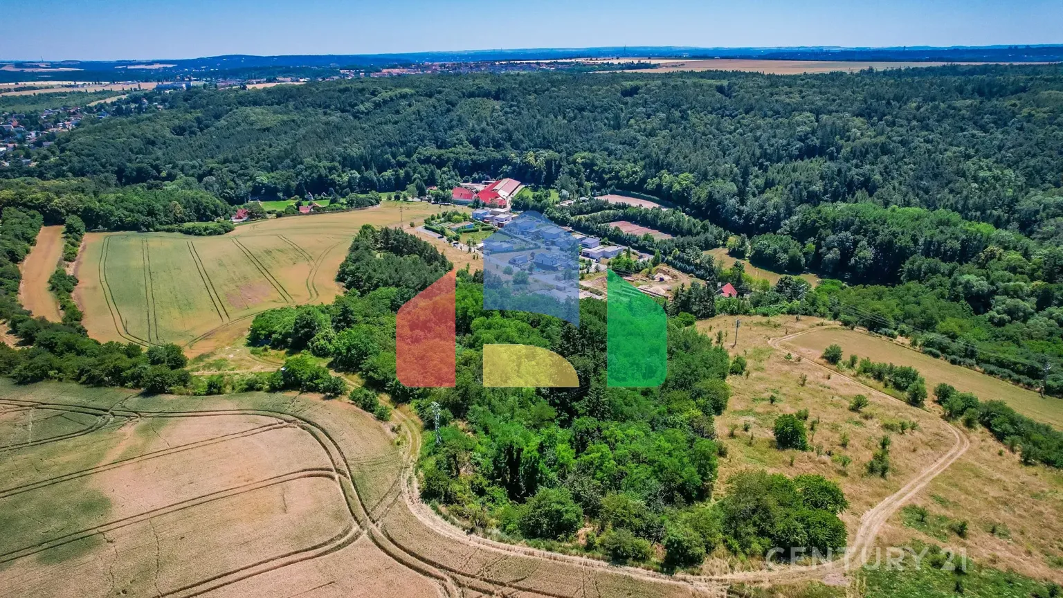 На продажу сельскохозяйственные земли 1495 m²