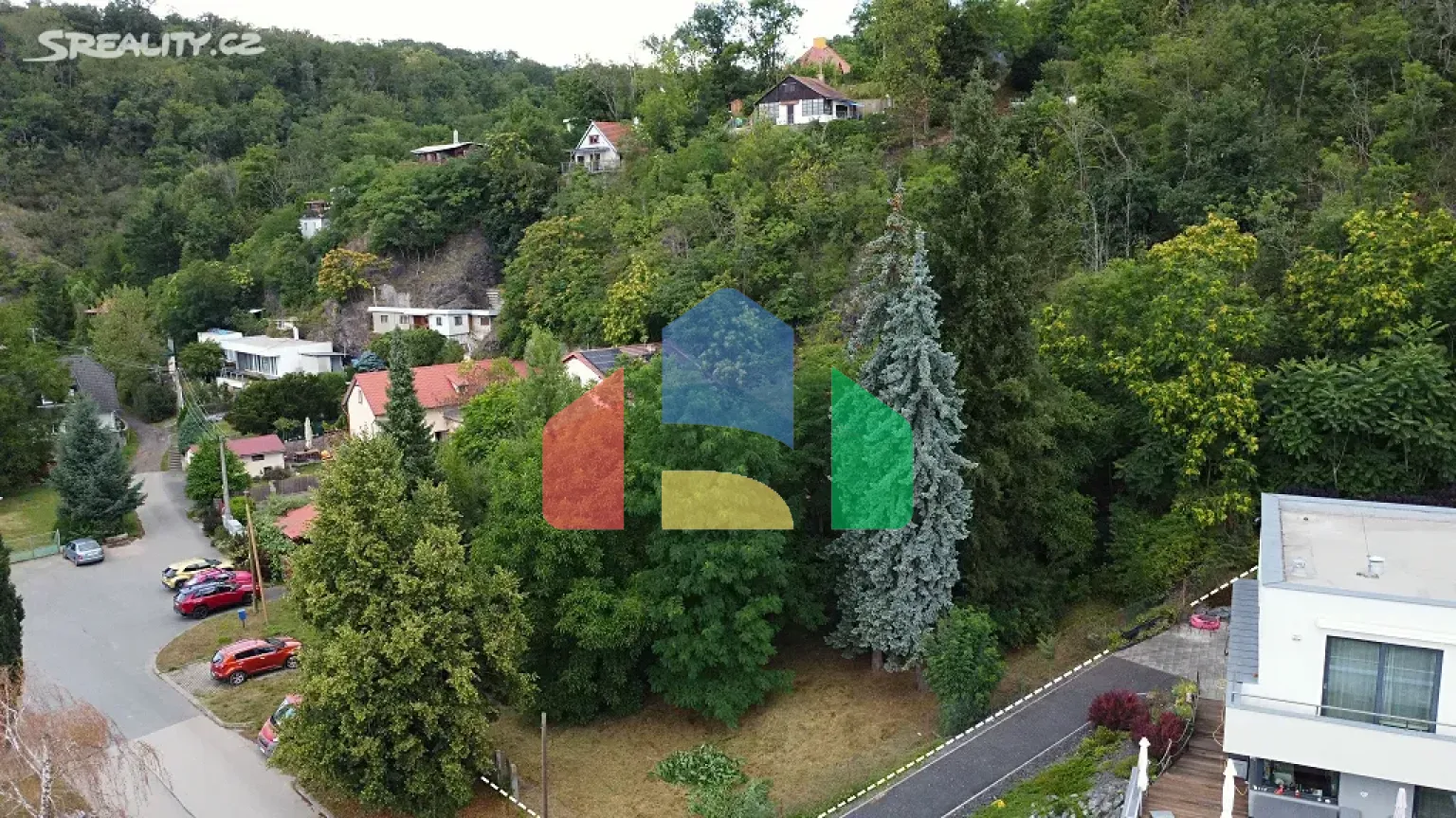 На продажу участки под строительство 653 m²