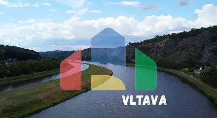 На продажу участки под строительство 653 m²