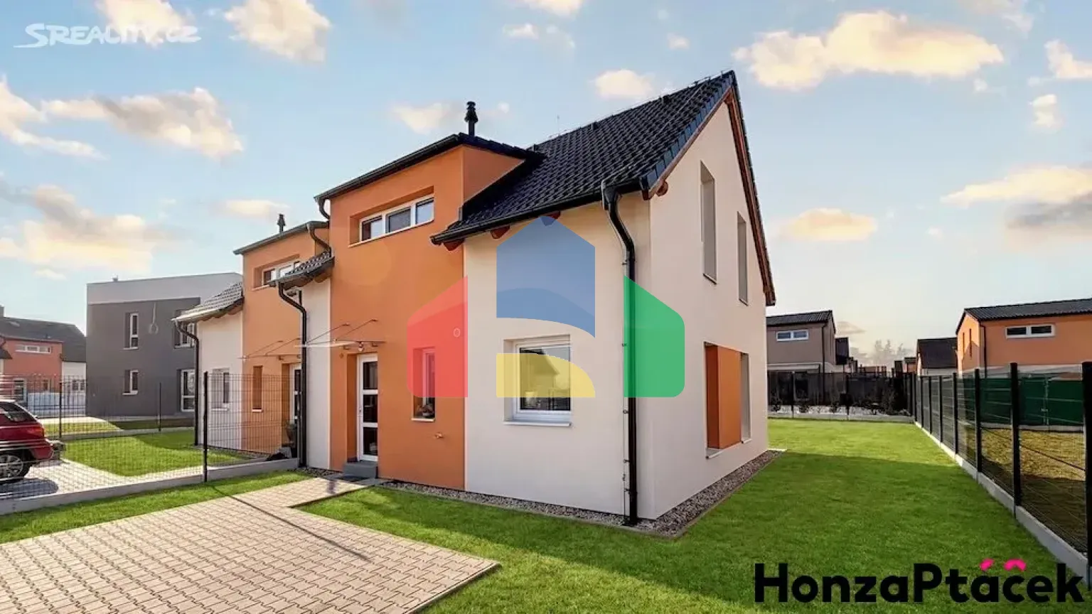 На продажу семейные дома 96 m², земельный участок 293 m²