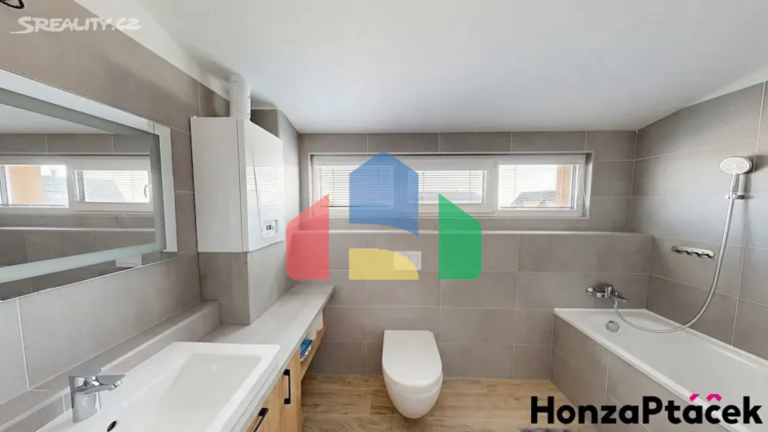 На продажу семейные дома 96 m², земельный участок 293 m²